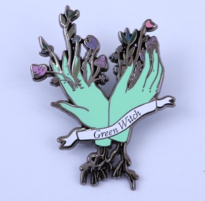 Anime Cartoon Cute Beautiful Girl Enamel Badge Brooch Women Gift Custom Hard Enamel Lapel pins