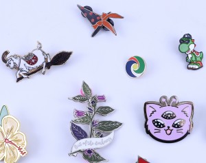 custom metal badge pin Factory manufacturers Bulk High Quality Lapel Pin Custom Hard Enamel Lapel Pin