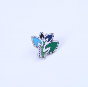 Anime Cartoon Cute Beautiful Girl Enamel Badge Brooch Women Gift Custom Hard Enamel Lapel pins